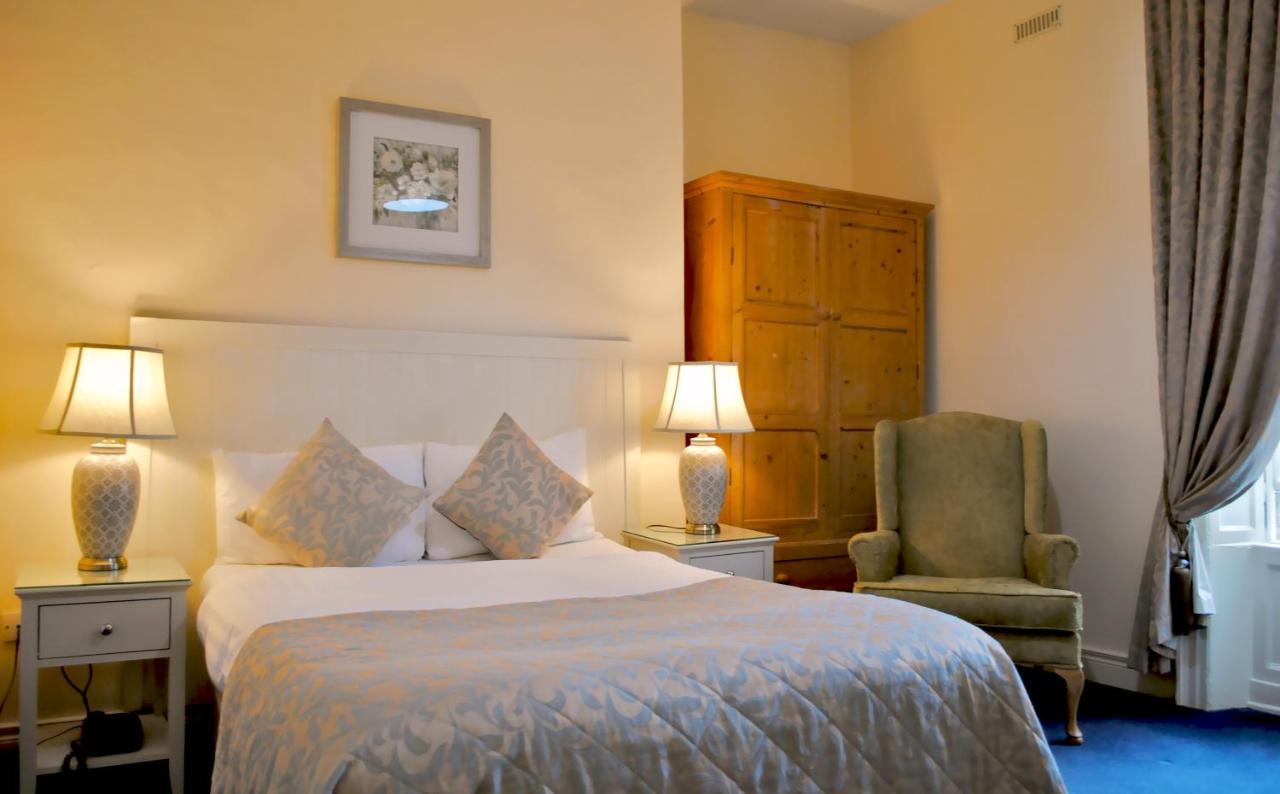 Baggot Court Townhouse Hotel Dublin Bagian luar foto
