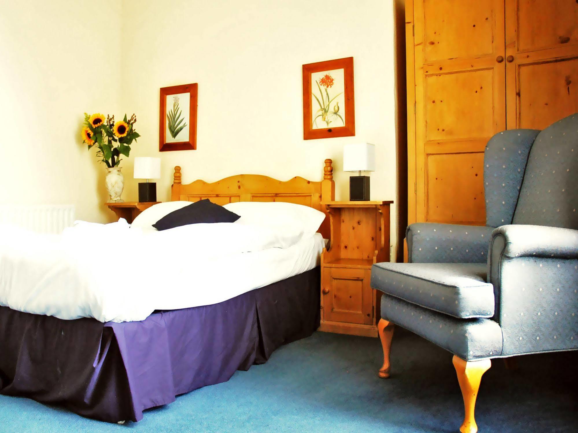 Baggot Court Townhouse Hotel Dublin Bagian luar foto